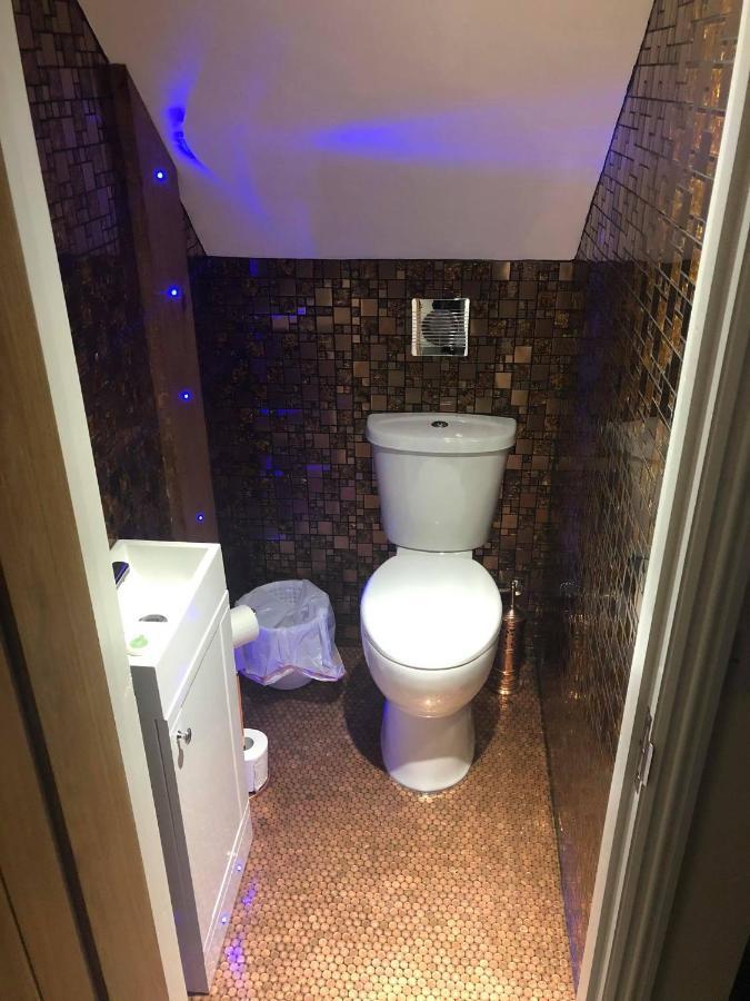 Worship Farm Accommodation Redhill  Εξωτερικό φωτογραφία